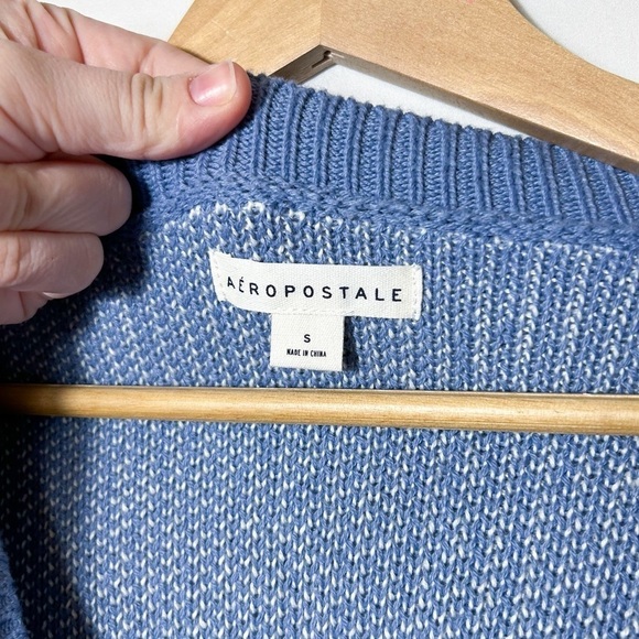 Aeropostale Sz. S Daisy mini cardigan in lavender with tortoise shell buttons - Picture 6 of 11